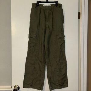 Tinseltown Women’s Green Cargo Pants